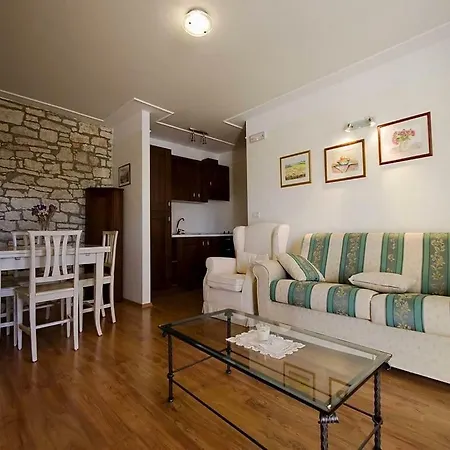 Baladur Apartments