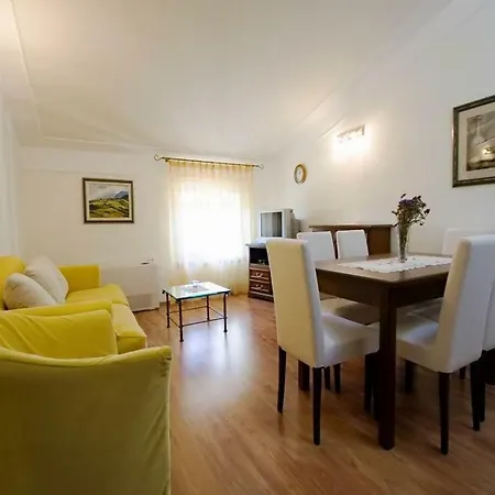 Baladur Apartments Guest house Kanfanar