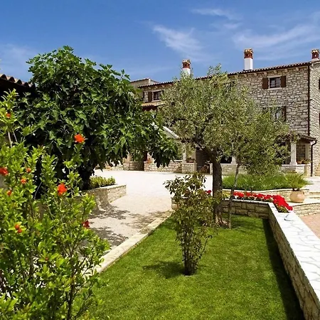 Baladur Apartments Guest house 3*