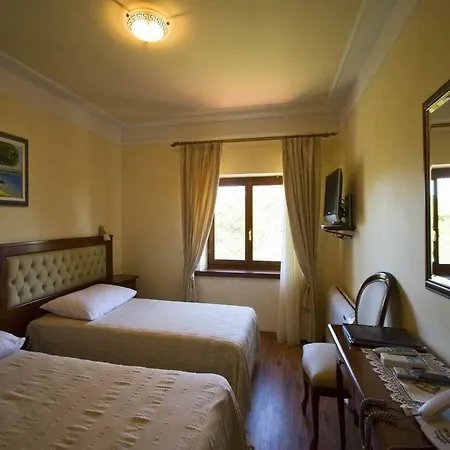 Guest house Baladur Apartments 3*