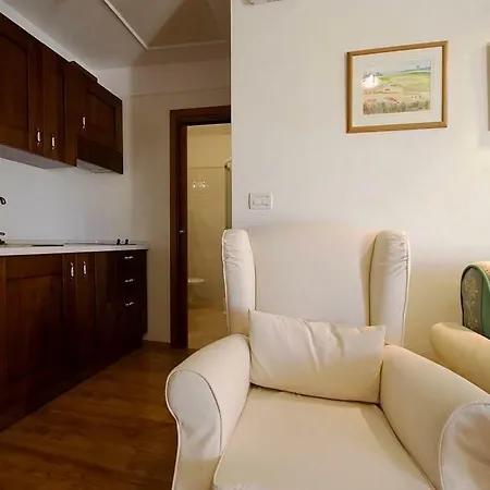 Baladur Apartments 3* Kanfanar