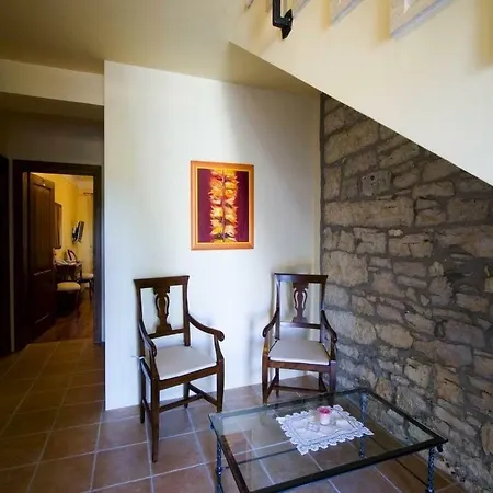Baladur Apartments Casa de hóspedes Kanfanar