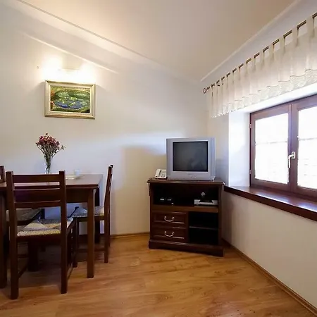 Casa de hóspedes Baladur Apartments 3*